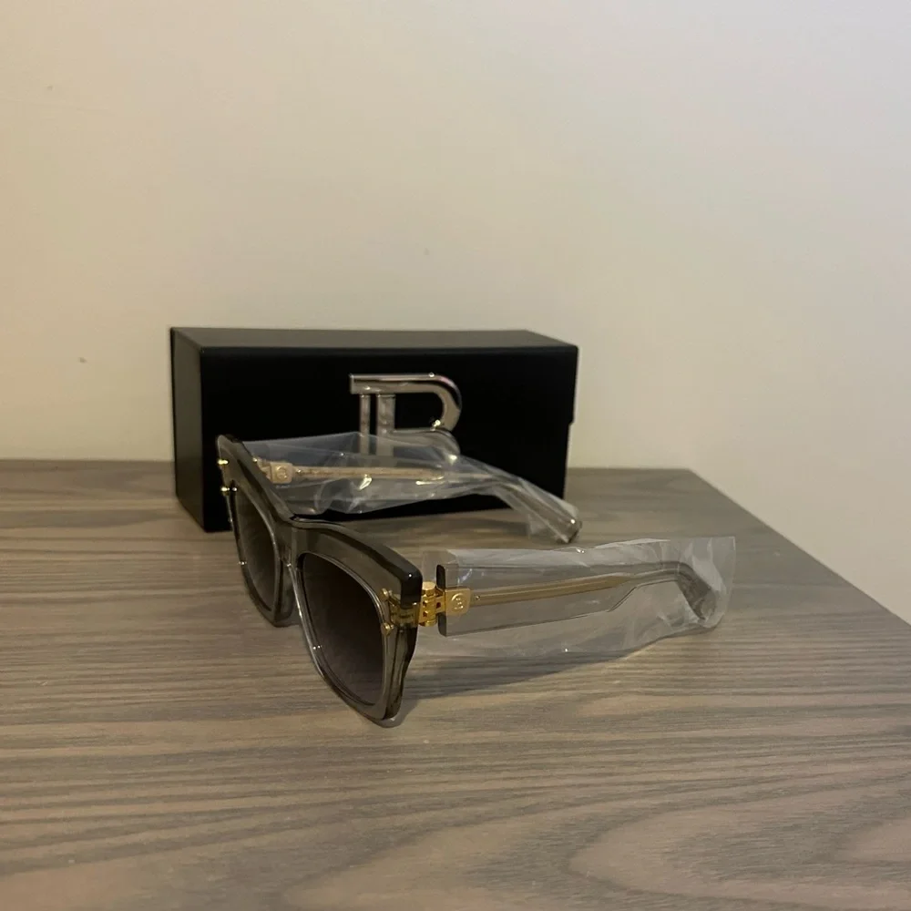 BALMAIN BII SUNGLASSES